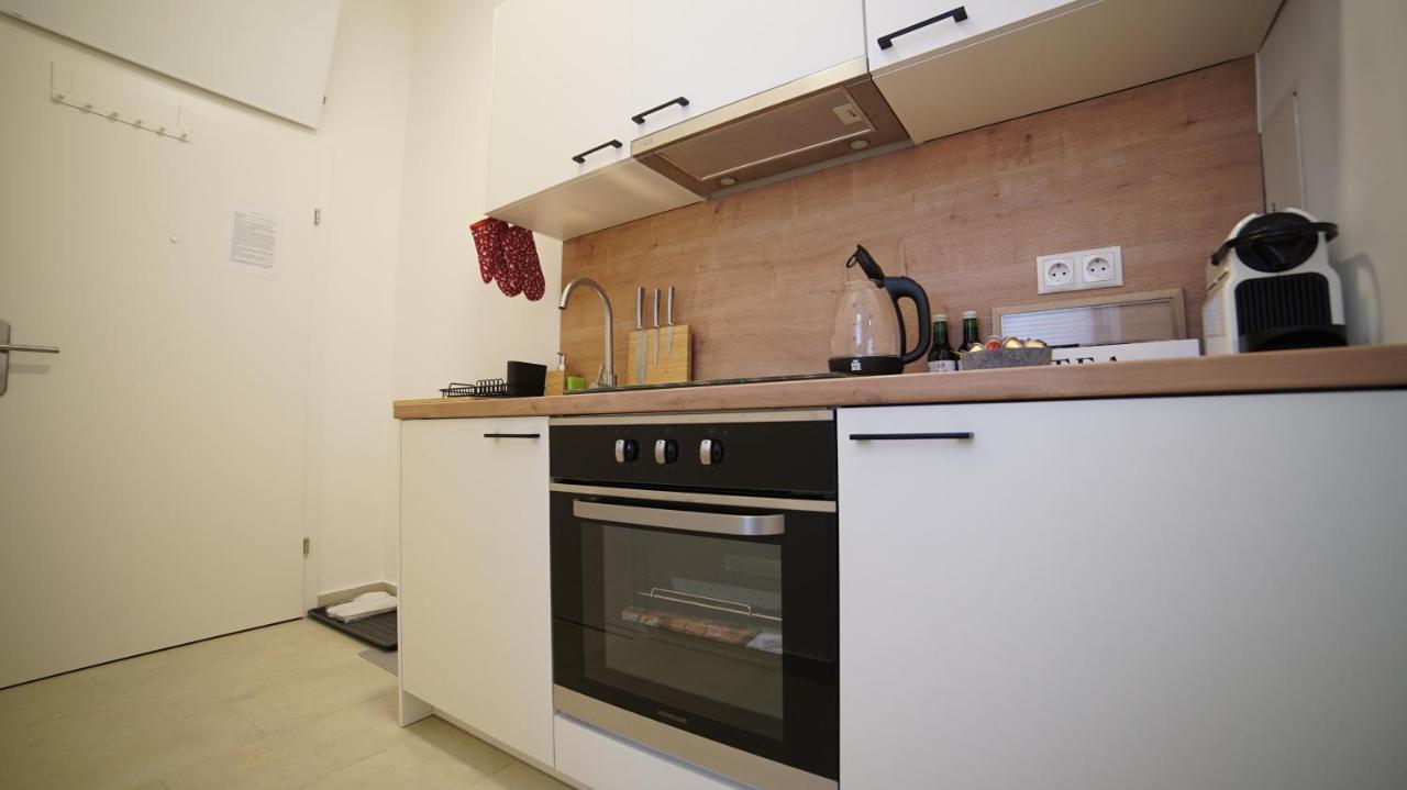 Malixa - Apartment In The Heart Of Vienna Next To Metro Exterior photo