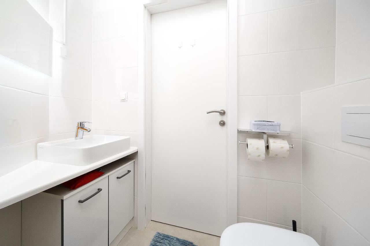 Malixa - Apartment In The Heart Of Vienna Next To Metro Exterior photo